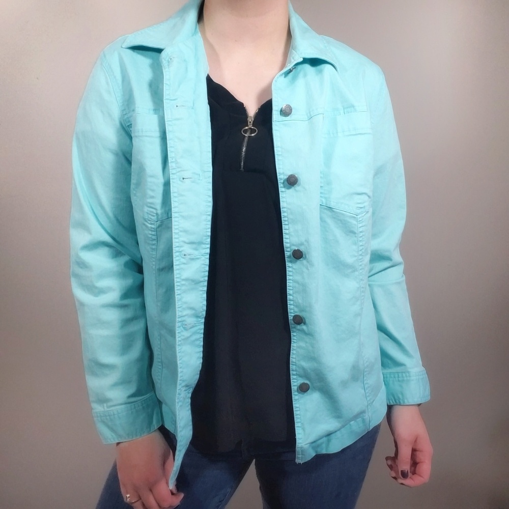 Chicos Size 1 Aqua Denim Jacket With Pockets